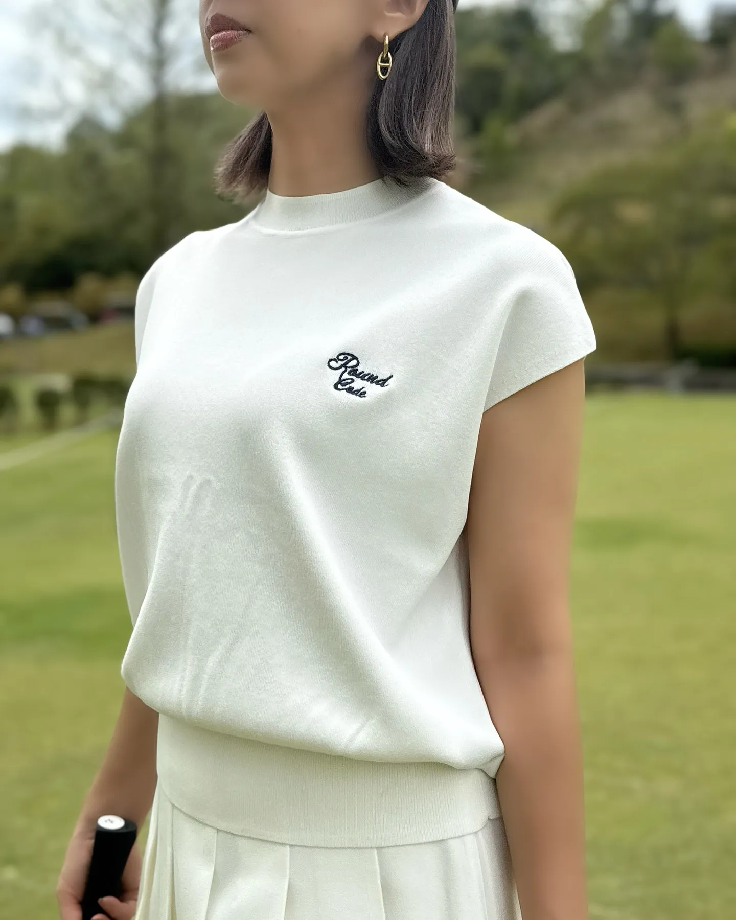 This knit has a smooth texture...