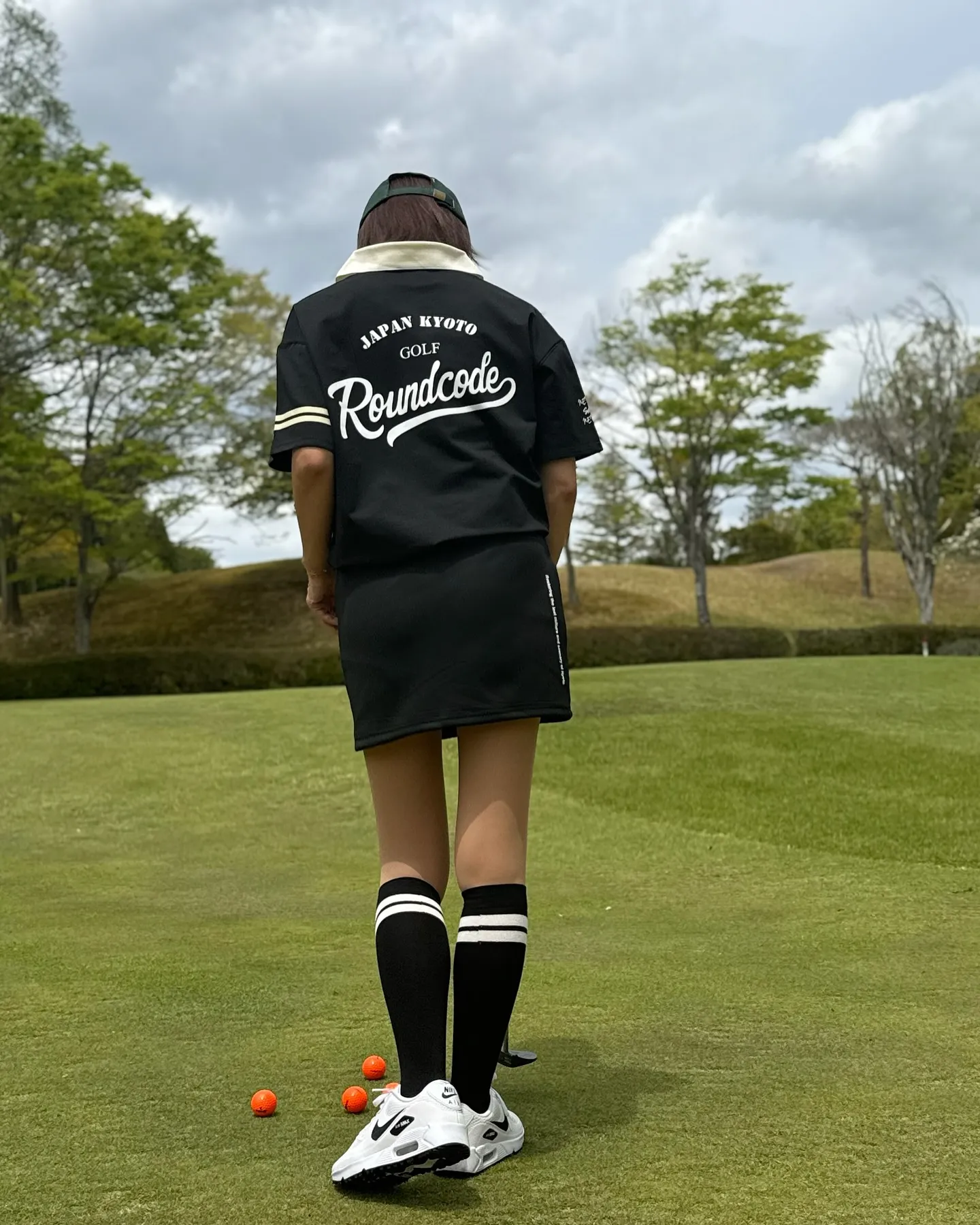 A polo shirt with a bicolor co...