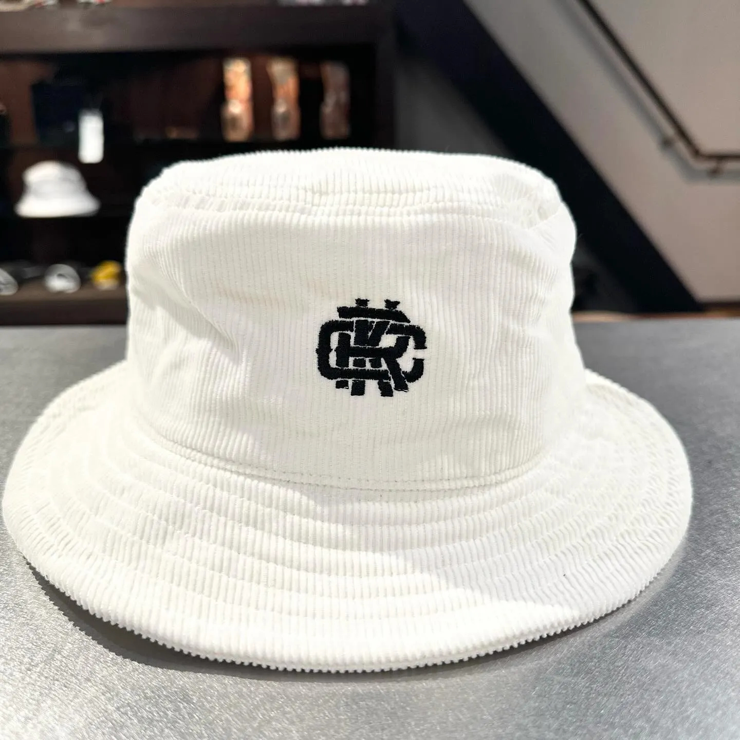 Original bucket hat made of co...