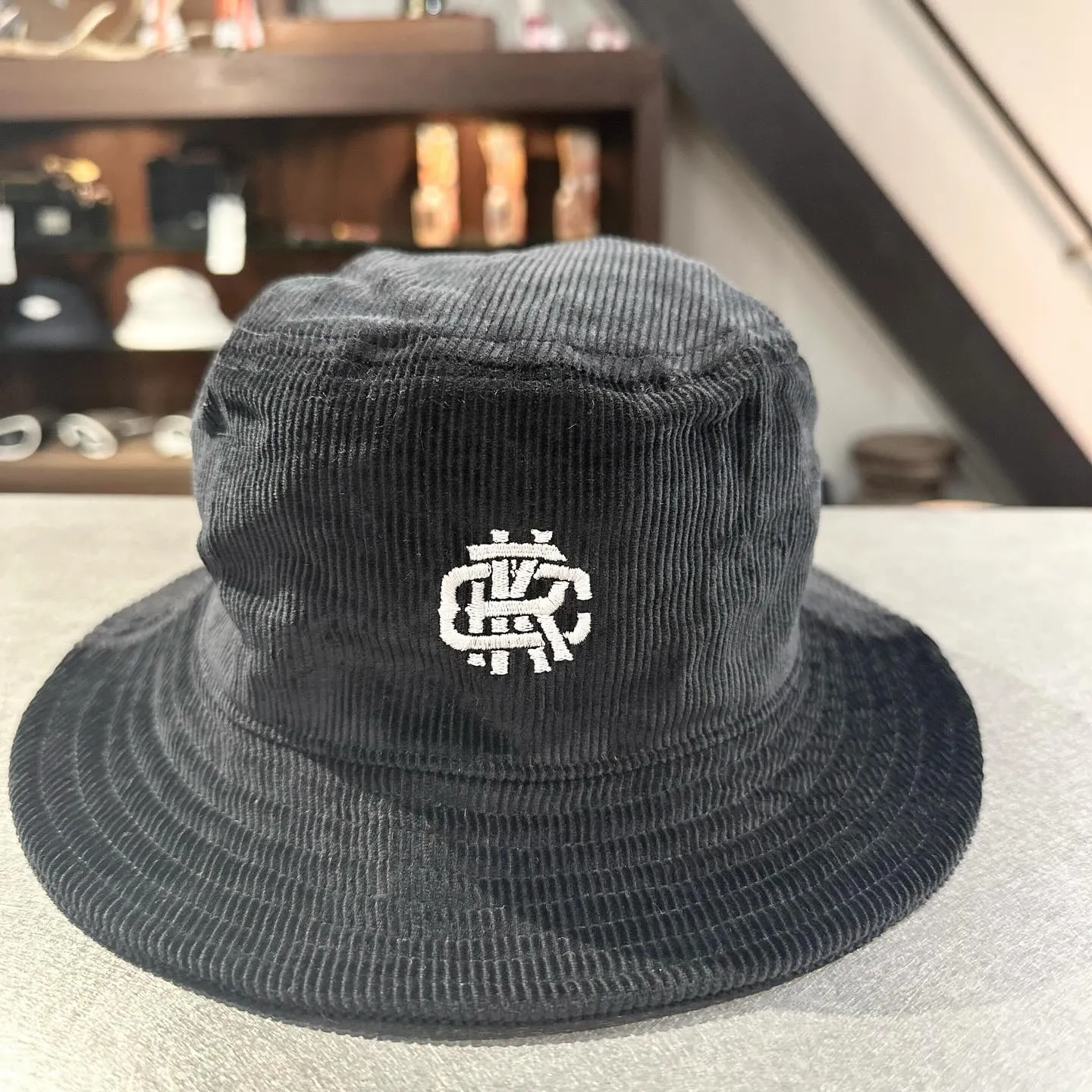 Original bucket hat made of co...