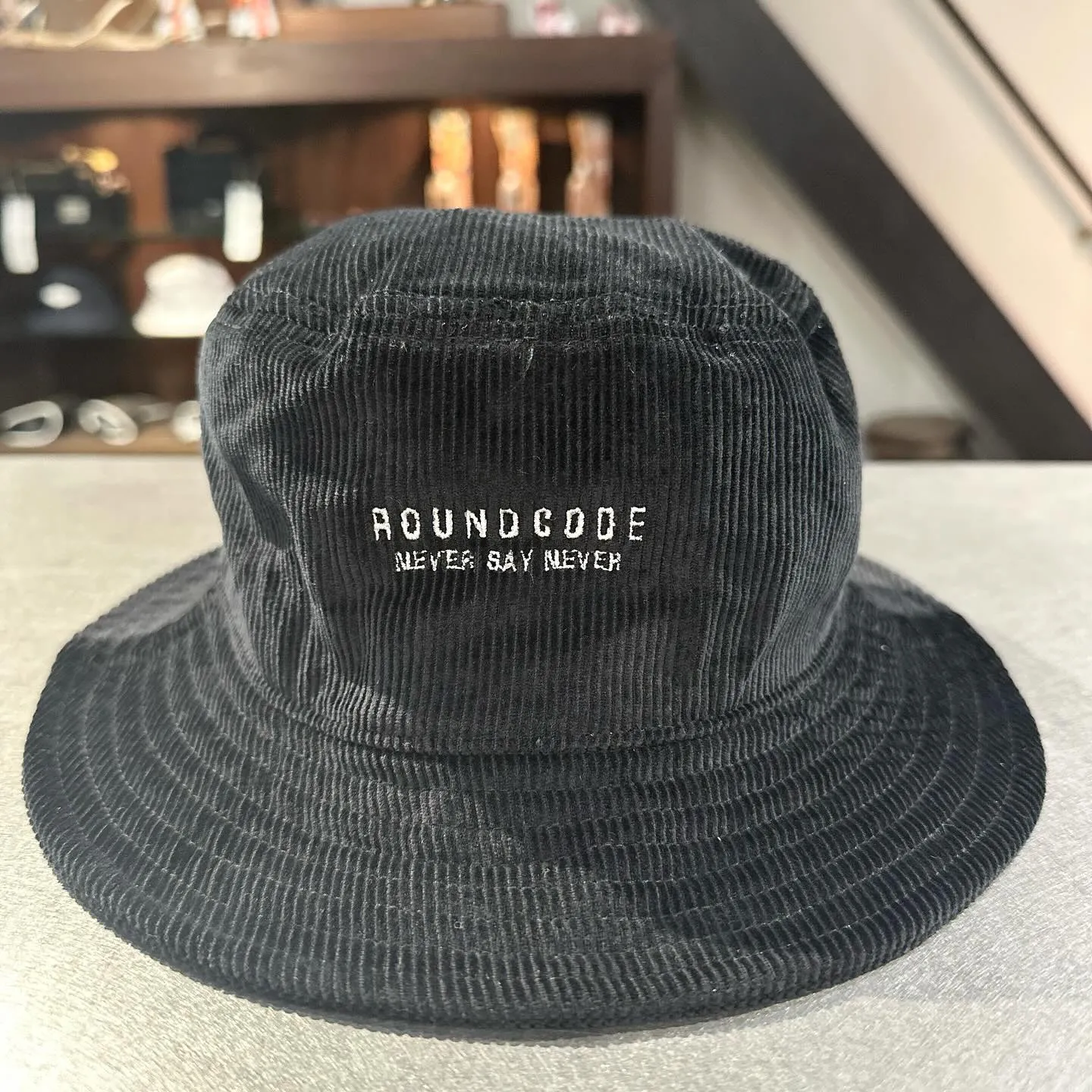 Original bucket hat made of co...