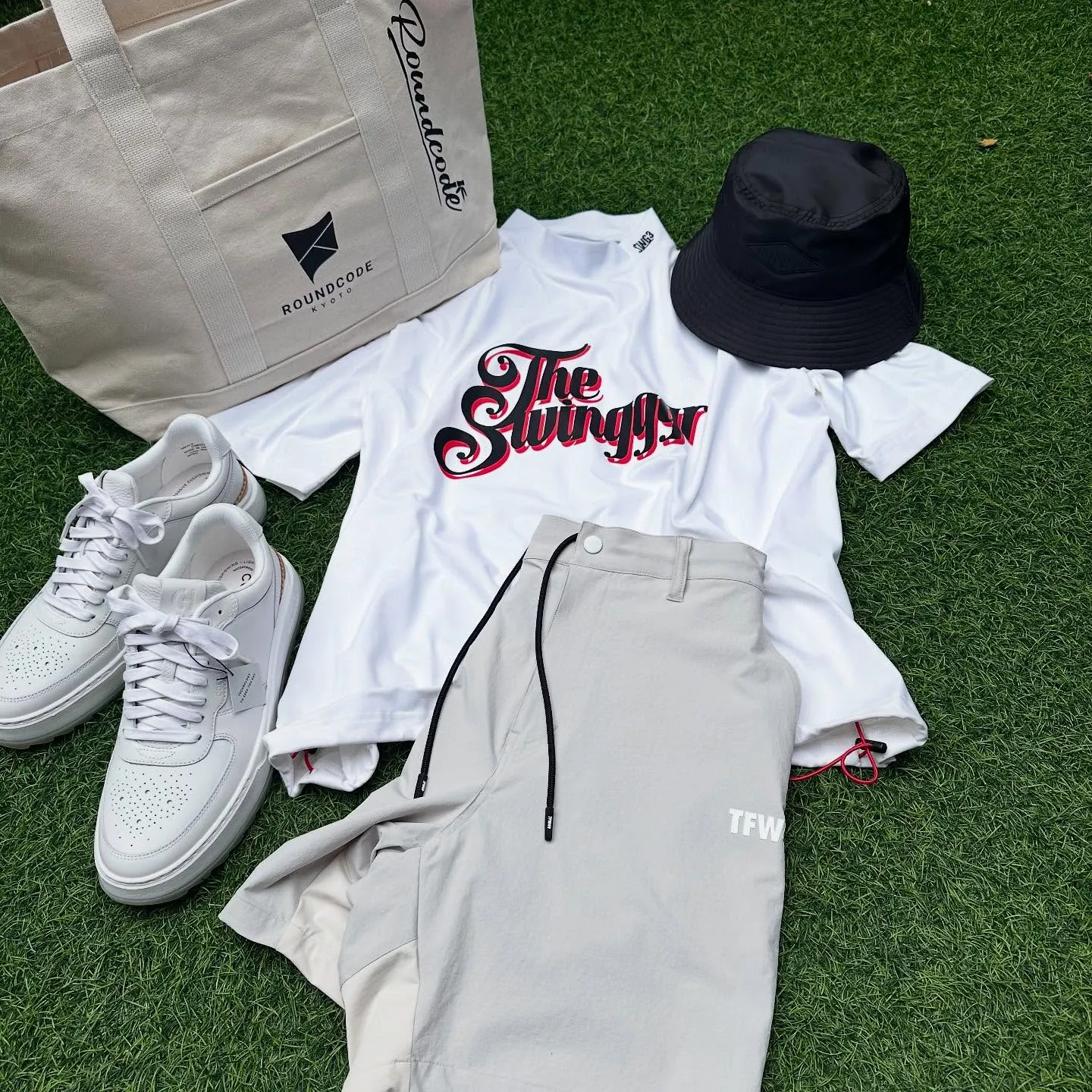 ■TOPS ¥12100 THESWINGGGR
