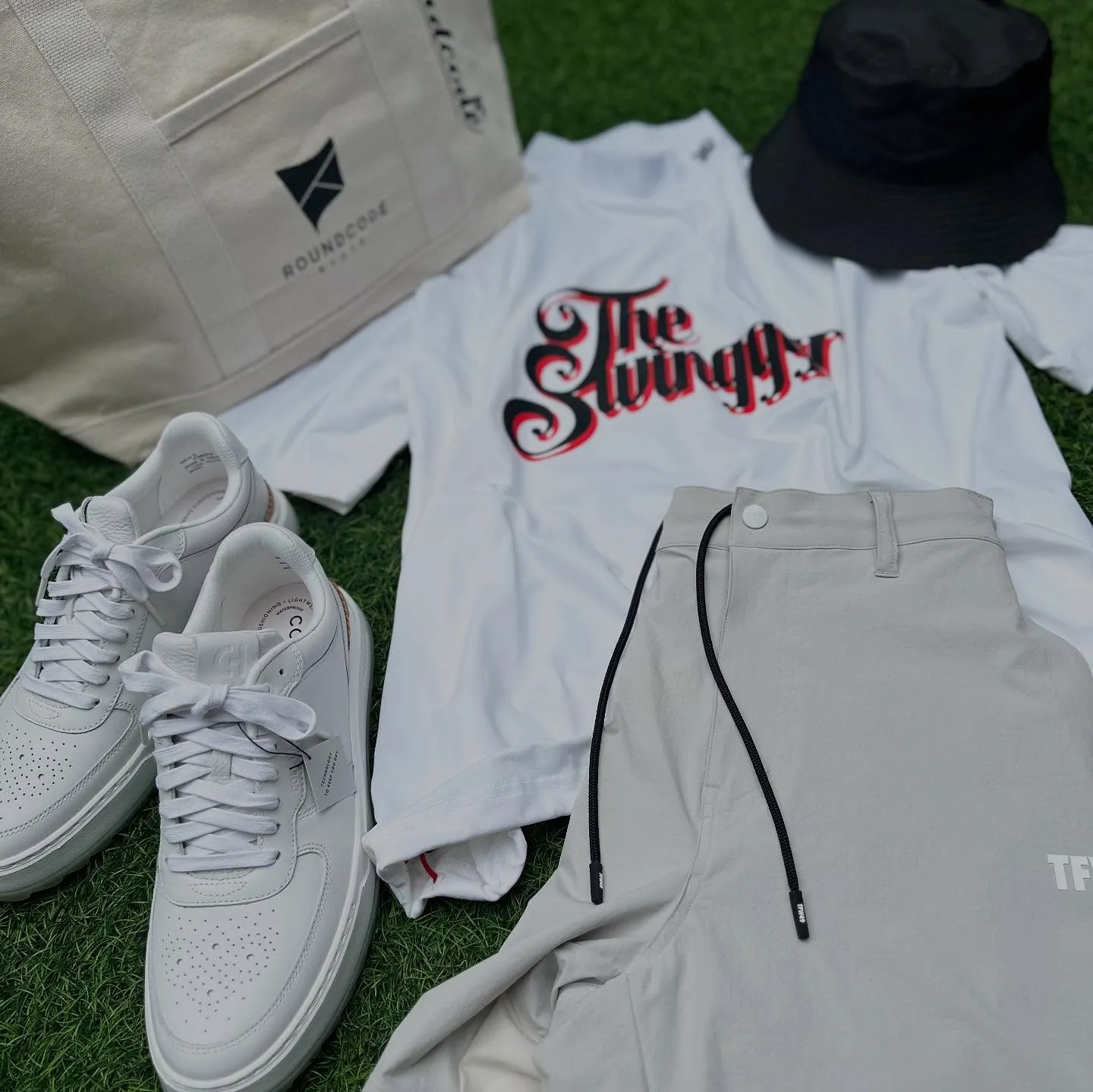 ■TOPS ¥12100 THESWINGGGR